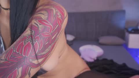 Cherry online show from March 15, 8:16 am