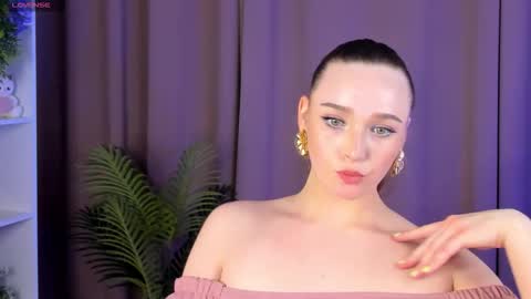 cherylmycelia online show from March 14, 1:56 pm