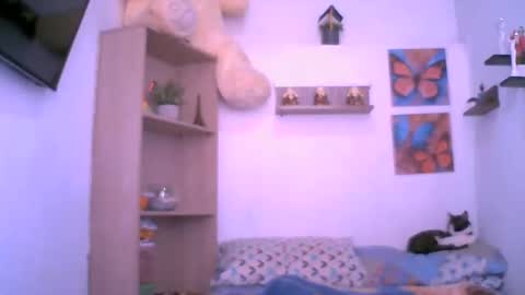 ChiaraFioree online show from November 17, 8:09 pm