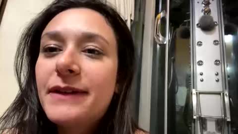 chicamala872876 online show from May 5, 8:01 pm