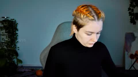 Bella online show from November 10, 9:04 am