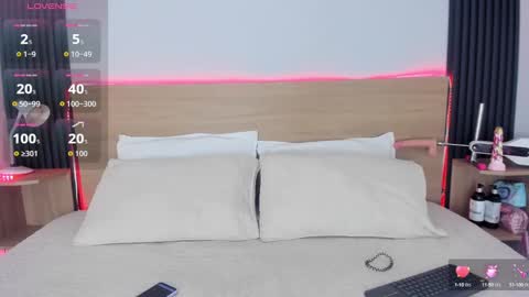 Snapshot of chiqui_milk1 chatting on September 16, 7:11 pm Chiqui online show from September 16, 7:11 pm