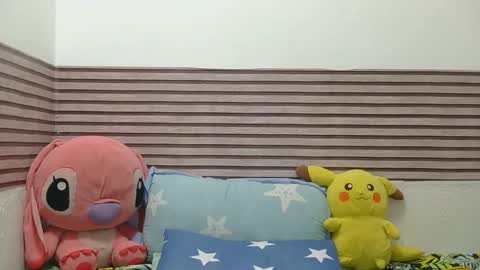 chixxx69335558 online show from May 14, 12:55 pm