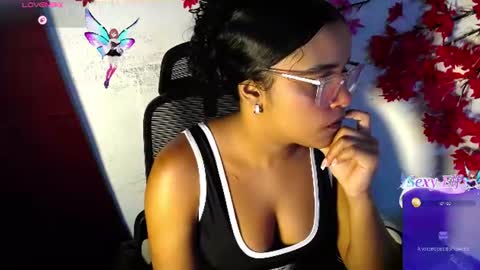 chleo_rosse online show from June 16, 1:39 am