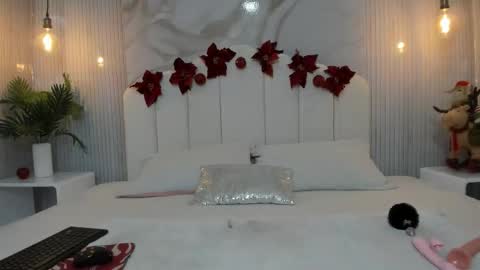 chloe_blowjob online show from December 21, 11:25 am