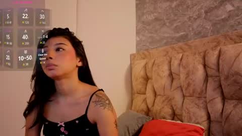 chloe_bluee_ online show from July 23, 11:07 am