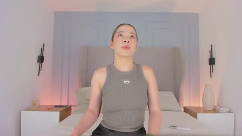 Chloe online show from June 15, 3:56 pm