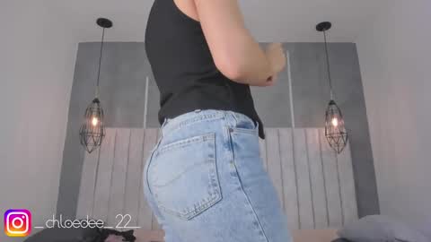 Chloe online show from February 11, 11:31 am