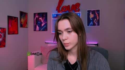 chloe_ley online show from March 6, 10:21 am