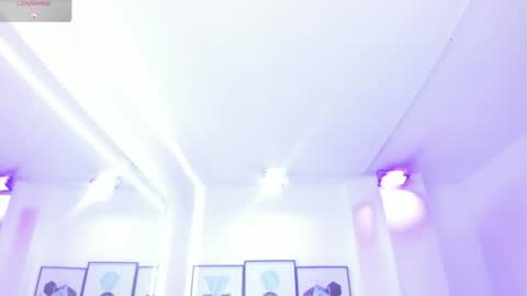 Chloe  online show from July 4, 12:01 pm