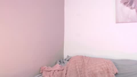 chloe_peach_ online show from May 1, 12:08 pm