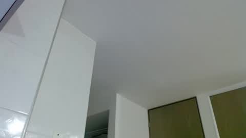 cloes  online show from September 9, 4:45 am