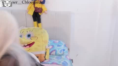 Chloe online show from March 1, 9:14 pm