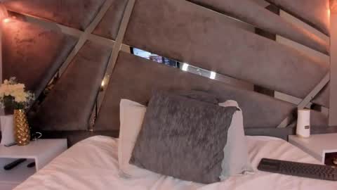 chloee_parkerr online show from May 1, 4:05 am