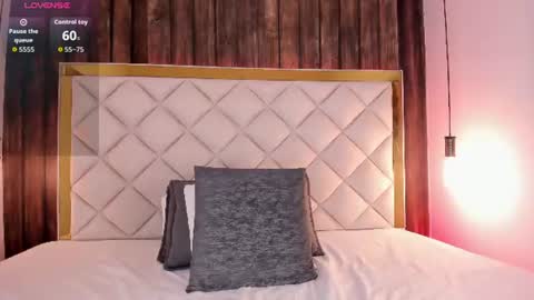 chloee_parkerr online show from July 14, 3:55 am