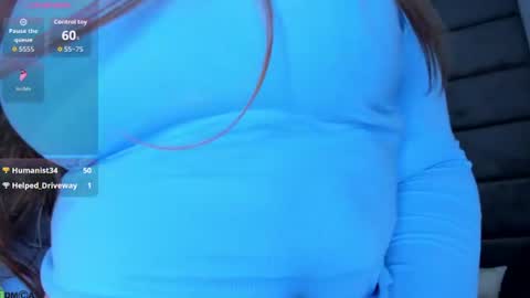 chloee white online show from June 27, 4:35 pm