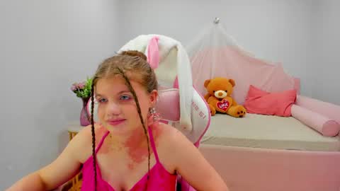 ChloeHalses online show from July 10, 6:41 pm