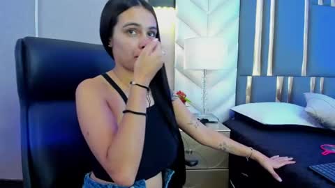  Chloe Harper  online show from June 24, 11:53 am