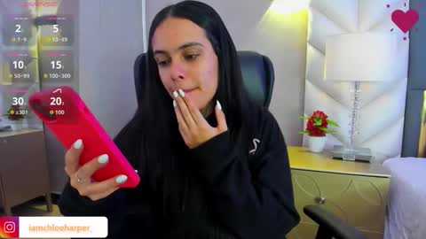  Chloe Harper  online show from February 20, 11:45 am