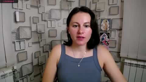 Snapshot of chloejill_ chatting on October 2, 8:30 am Chloe online show from October 2, 8:30 am