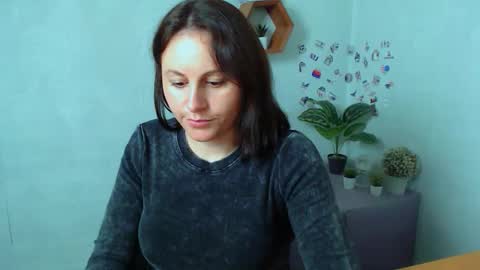 Snapshot of chloejill_ chatting on October 6, 2:23 pm Chloe online show from October 6, 2:23 pm