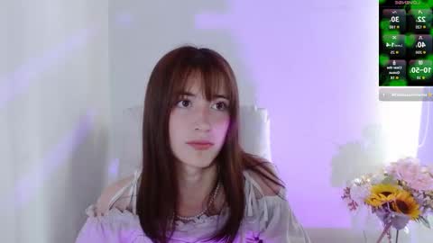 Snapshot of chloejohnsoon chatting on October 7, 3:27 pm Chloe online show from October 7, 3:27 pm