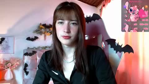 Snapshot of chloejohnsoon chatting on October 19, 2:19 pm Chloe online show from October 19, 2:19 pm