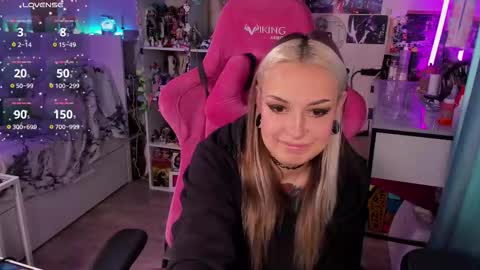 ChloeKohaku online show from September 23, 6:44 am