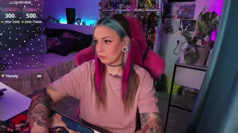 ChloeKohaku online show from February 3, 5:51 am