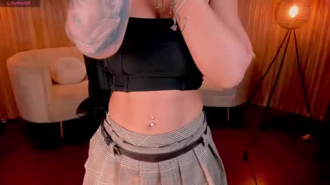 Chloe  OF chloemanson online show from February 12, 9:01 pm