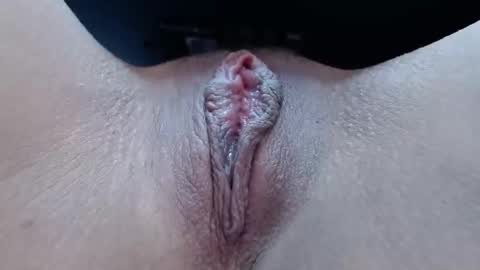 Snapshot of chloemartini_ chatting on December 22, 1:44 pm ChloeSignup For Free Join my Fan Club online show from December 22, 1:44 pm