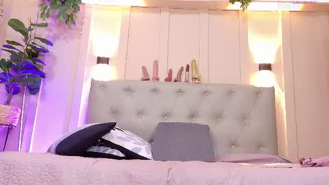 Chloe rosse online show from July 18, 1:53 am
