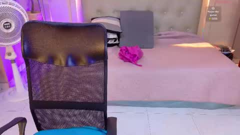 Chloe rosse online show from July 15, 1:32 am