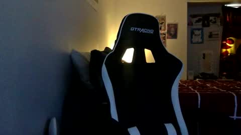 Chloe Lane online show from October 28, 2:23 pm