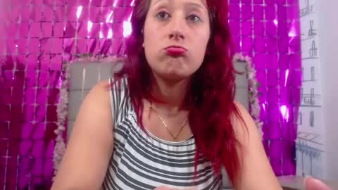 Snapshot of chloewild707rs chatting on September 30, 3:34 am chloewild707rs online show from September 30, 3:34 am