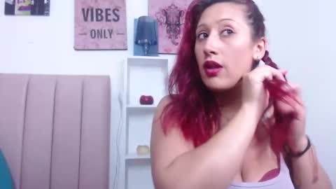 Snapshot of chloewild707rs chatting on September 27, 6:59 pm chloewild707rs online show from September 27, 6:59 pm