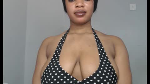 Snapshot of choco_chocox chatting on September 23, 9:29 am ESTHER online show from September 23, 9:29 am