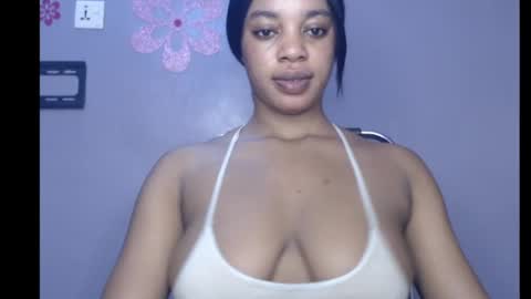 Snapshot of choco_chocox chatting on January 31, 8:54 am ESTHER online show from January 31, 8:54 am