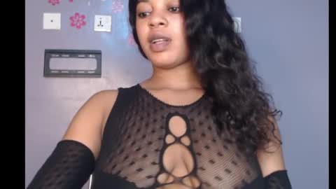 Snapshot of choco_chocox chatting on February 22, 8:18 am ESTHER online show from February 22, 8:18 am