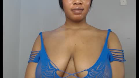 Snapshot of choco_chocox chatting on September 29, 10:53 am ESTHER online show from September 29, 10:53 am