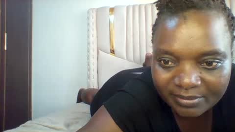 chocobabe002 online show from June 28, 2:23 pm