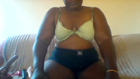 chocobabe002 online show from July 7, 9:57 am