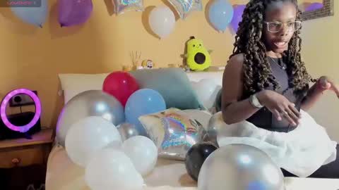 Amber online show from January 11, 5:40 pm