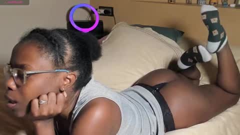 Amber online show from December 10, 7:43 pm