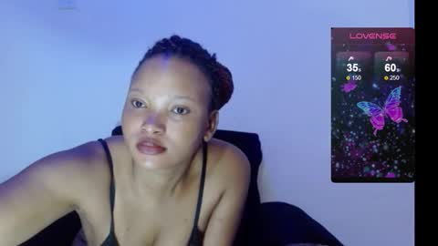 chocolatemilkebony online show from March 3, 5:47 am