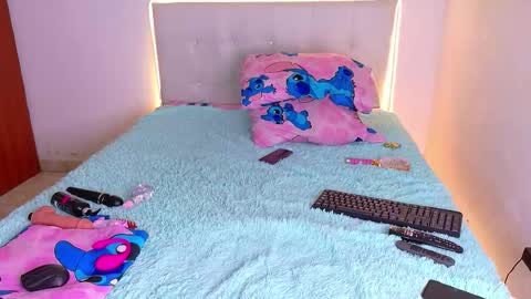   online show from November 6, 4:40 am