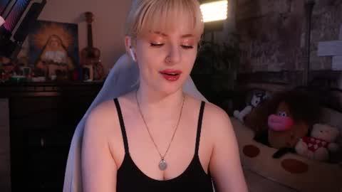 chriss_foxx online show from June 11, 3:31 pm