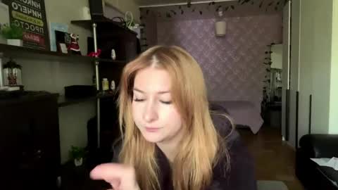 Christia online show from April 27, 12:02 pm