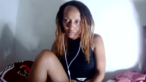 christine213 online show from January 19, 11:10 pm