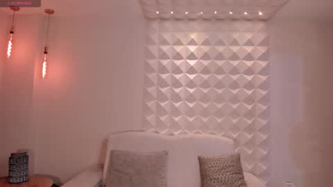 Christine Ford online show from March 15, 12:18 pm